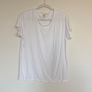 Elegant White Short Sleeve Women's Tee